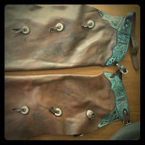 Batwing western chaps